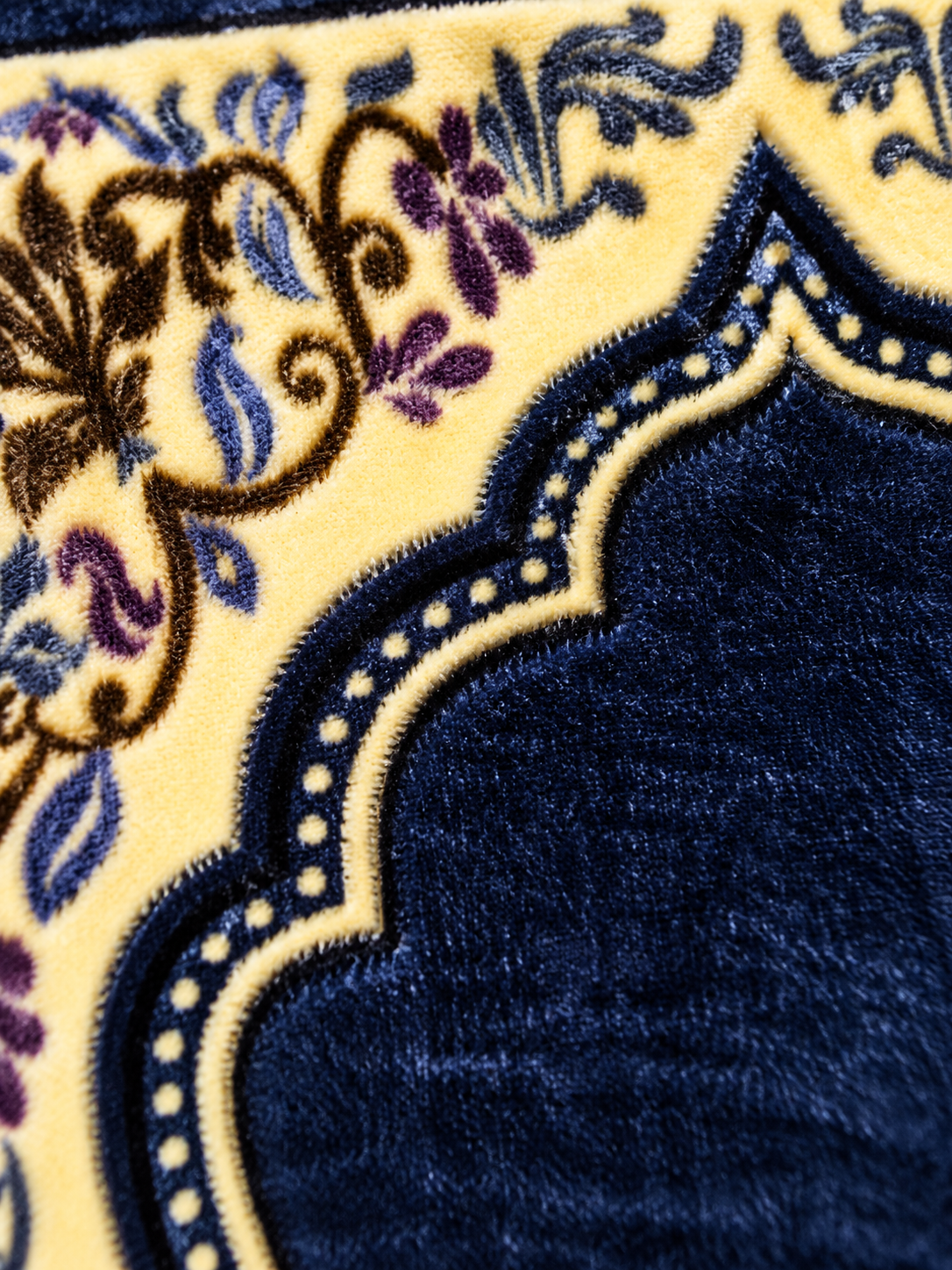 Premium Velvet Prayer Mat (Janamaz)